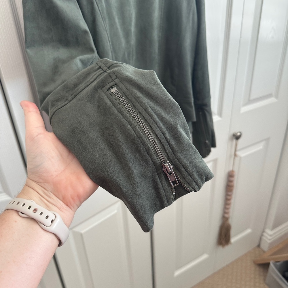 BB Dakota Women's Olive suede Jacket - Picture 8 of 9